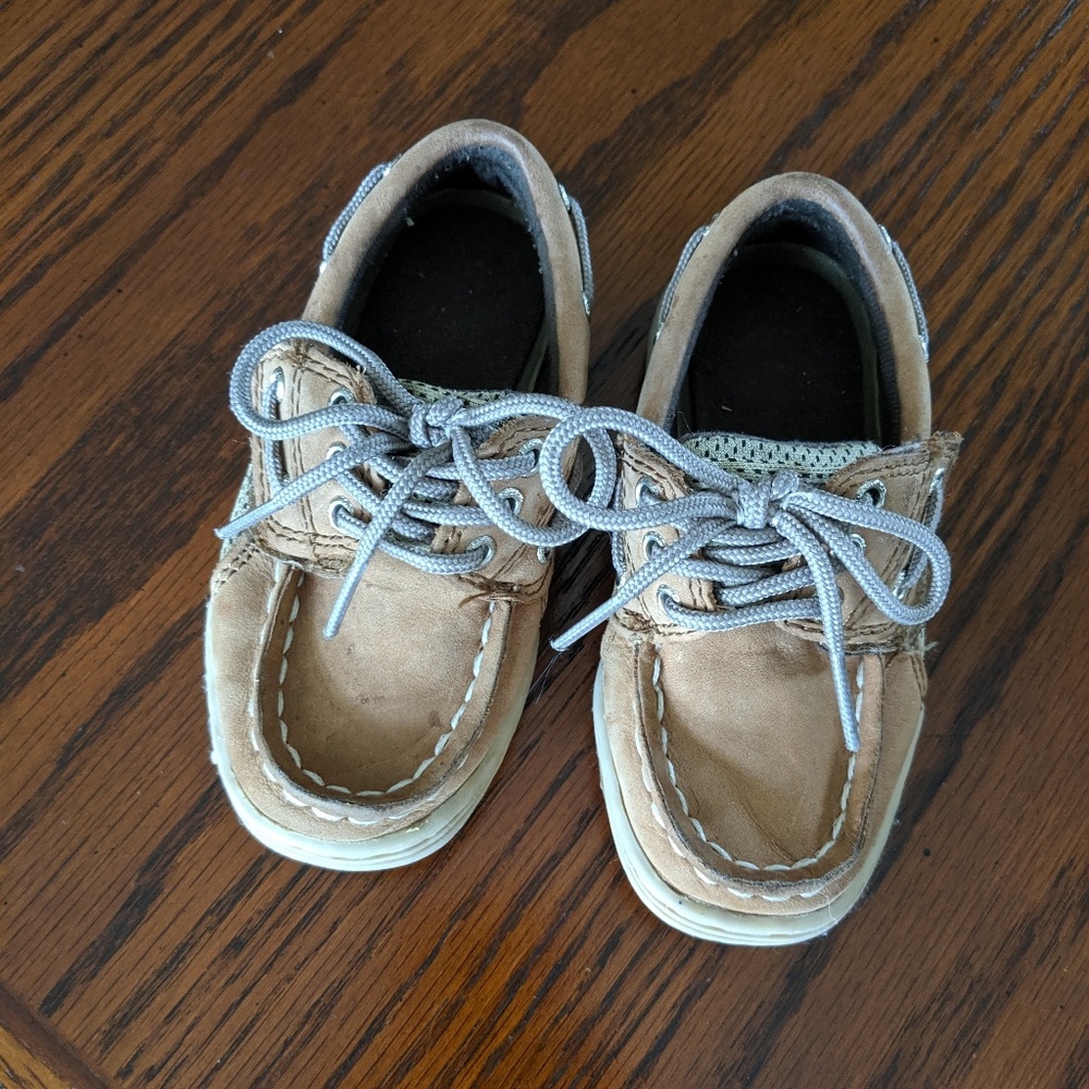 Toddler Sperry's